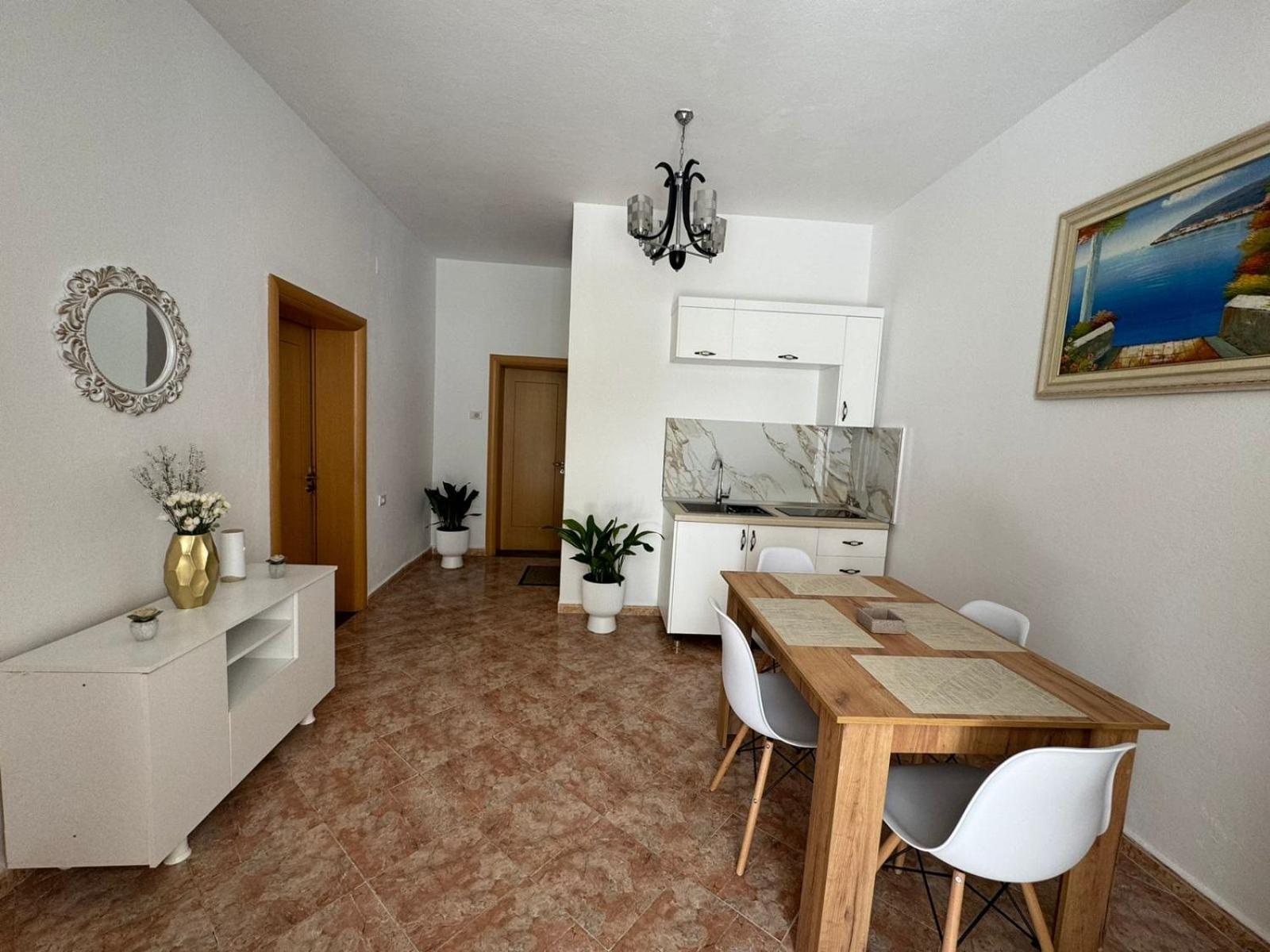 Villa Kurti Дуррес Экстерьер фото
